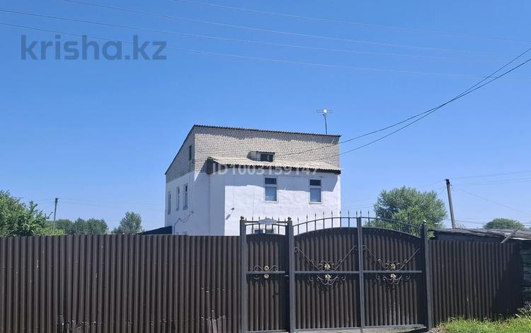 Отдельный дом · 5 комнат · 220 м² · 10 сот., Карагайлы 10 — Р/н АЗС Юбелейная за 17 млн ₸ в Семее, Красный Кордон — фото 2