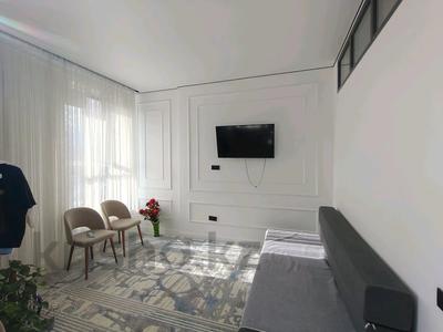 2-комнатная квартира · 45 м² · 8/13 этаж, Райымбека 348/1 — Окна на речку за 38.5 млн ₸ в Алматы, Ауэзовский р-н