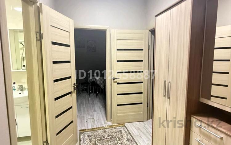 1-бөлмелі пәтер · 45.5 м² · 2/6 қабат, Степной 3 ш/а., Мкр Юго-Восток, мкр Степной 3 2/3, бағасы: 13 000 ₸ в Караганде, Казыбек би р-н — фото 12