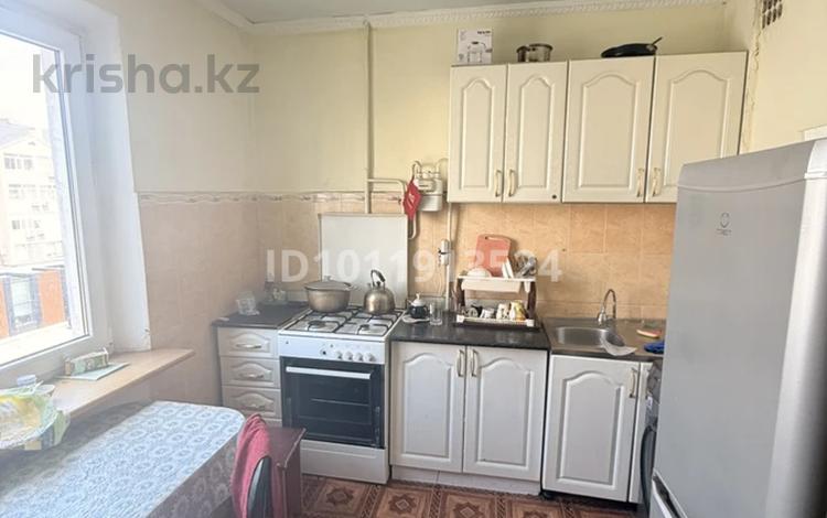3-бөлмелі пәтер · 70 м² · 4/9 қабат, Сатпаева 19 19 — Ресторан Шафран, бағасы: 200 000 ₸ в Атырау — фото 2