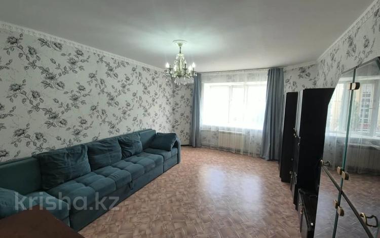 2-бөлмелі пәтер · 78.3 м² · 4/5 қабат, Алтын орда ш/а., Мангилик Ел, бағасы: 30 млн ₸ в Актобе, мкр. Алтын орда — фото 7
