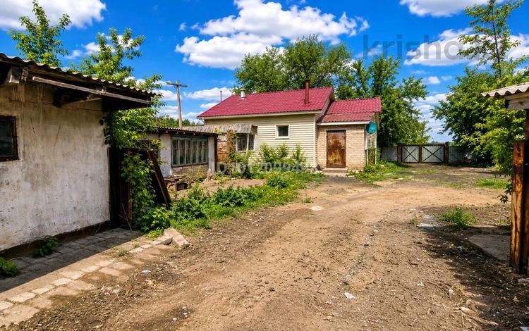 Отдельный дом · 2 комнаты · 60 м² · 18 сот., Набережная за 12 млн ₸ в Кокпекты — фото 4