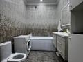 5-комнатная квартира · 180 м² · 7/9 этаж, мкр. Алтын орда, тауелсиздик за 55 млн ₸ в Актобе — фото 13