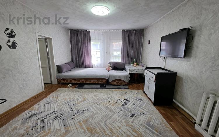 Отдельный дом · 2 комнаты · 64.3 м² · 610 сот., 5-й Проезд 51 за 11.5 млн ₸ в Семее — фото 2