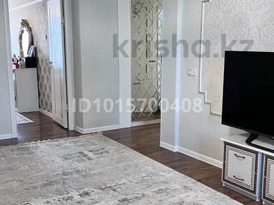 3-бөлмелі пәтер · 60 м² · 4/5 қабат, Мкр Шугыла 3 — Возле аквапарка, бағасы: 200 000 ₸ в 
