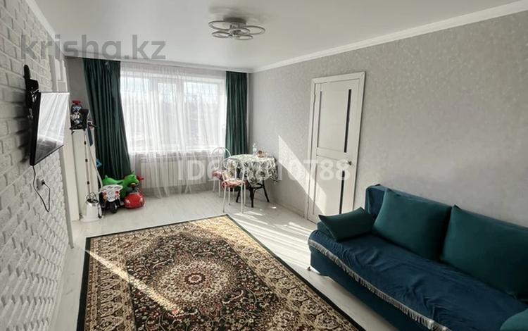 2-комнатная квартира, 46 м², Ш.Узакбаква 11 за 14 млн 〒 в Акколе — фото 2