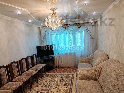 3-комнатная квартира · 62 м² · 2/5 этаж, Майкудук, Майкудук, 14й микрорайон 11 за 15.5 млн ₸ в Караганде, Алихана Бокейханова р-н