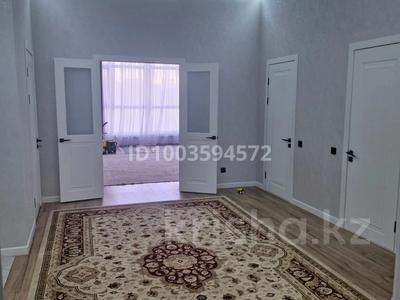 3-бөлмелі пәтер · 109 м² · 6/16 қабат, 16-ш/а., ​16-й микрорайон 64, бағасы: 35 млн ₸ в Актау, 16-й мкр 