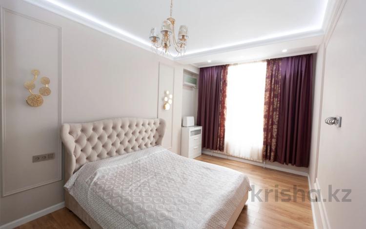 3-бөлмелі пәтер · 90 м² · 9/17 қабат, Толе би 185А, бағасы: 97 млн ₸ в Алматы, Алмалинский р-н — фото 2