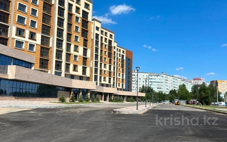 Свободное назначение, офисы, магазины и бутики, общепит, салоны красоты, фитнес и спорт, медцентры и аптеки, образование, развлечения, конференц-залы, кабинеты и рабочие места, студии · 235 м² за ~ 1.6 млн ₸ в Актобе — фото 13