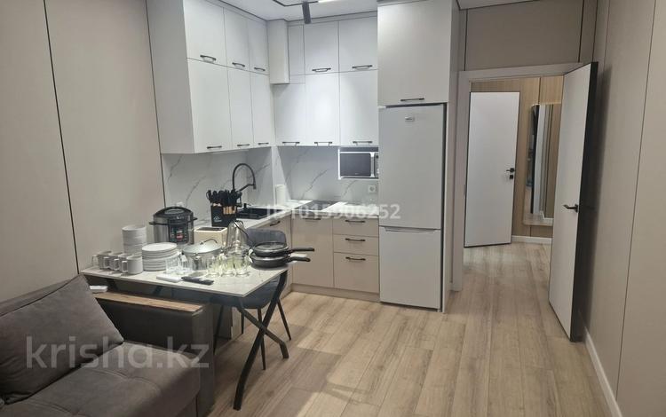 2-комнатная квартира · 40 м² · 2/7 этаж, Боткина 1/1 за 350 000 ₸ в Алматы, Жетысуский р-н — фото 2