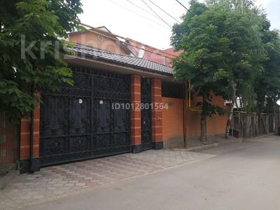 Отдельный дом · 8 комнат · 245.6 м² · 6 сот., мкр Шапагат, Базар Жырау 3А за 220 млн ₸ в Алматы, Алатауский р-н