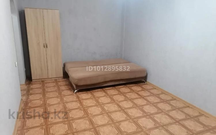 1-бөлмелі пәтер · 38 м² · 3/10 қабат, Кумисбекова 8, бағасы: 20 млн ₸ в Астане, Сарыарка р-н — фото 2