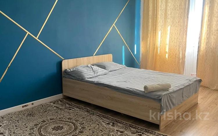 1-комнатная квартира · 40 м², Тауке Хана 8 за 2 000 ₸ в Шымкенте — фото 5