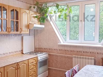 3-бөлмелі пәтер, 70 м², 3/9 қабат ай сайын, мкр Аксай-2 57 — Маргулана, бағасы: 280 000 〒 в Алматы, Ауэзовский р-н