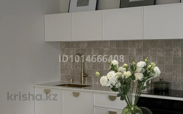 2-комнатная квартира · 70 м² · 7/8 этаж, Шамши Калдаяков 8 за 500 000 ₸ в Астане, Сарайшык р-н — фото 14