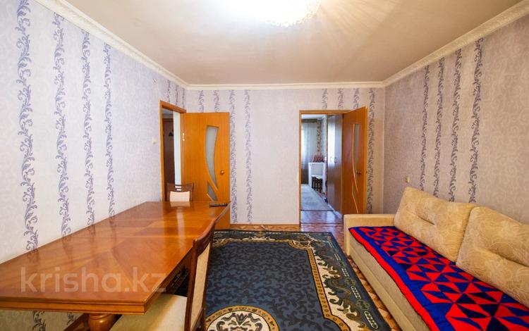 3-комнатная квартира, 63 м², 2/5 этаж, Самал за 18.5 млн 〒 в Талдыкоргане, мкр Самал — фото 2