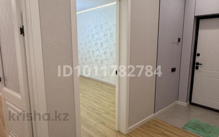 2-бөлмелі пәтер · 71 м² · 5/6 қабат, Халиулина 140/6, бағасы: 61.5 млн ₸ в Алматы, Медеуский р-н — фото 2