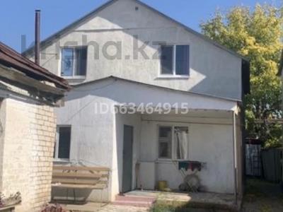 Жеке үй · 3 бөлме · 132 м² · 4.5 жүзд., Ескалиева 8 — Горкого, бағасы: 20 млн ₸ в Уральске