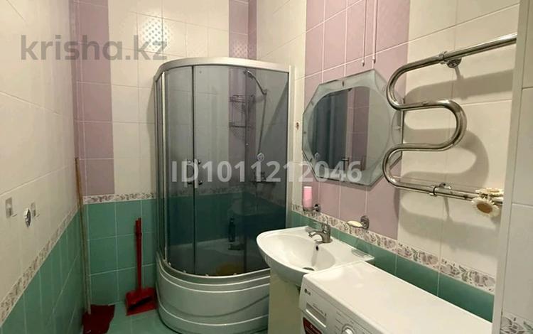 1-бөлмелі пәтер · 53 м² · 5/5 қабат, мкр. Алтын орда, Молдагулова 64 — Тенисный корт, бағасы: 120 000 〒 в Актобе — фото 2