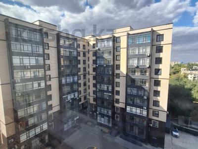 3-комнатная квартира · 90 м² · 8/10 этаж, Сарайшык за 48 млн 〒 в Уральске