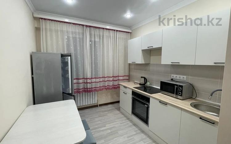 3-комнатная квартира, 69 м², 4/9 этаж помесячно, мкр Калкаман-2 8/3