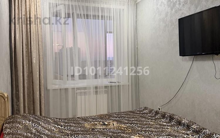 1-комнатная квартира · 35 м² · 11/13 этаж, Тауелсиздик 34/9 за 13 000 ₸ в Астане, Алматы р-н — фото 8