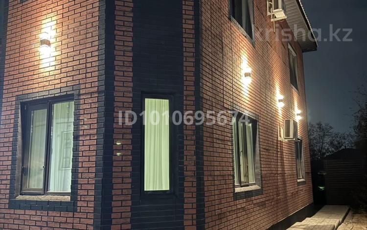 Жеке үй · 6 бөлме · 215 м² · 7 сот., мкр Акбулак, Шамелова, бағасы: 135 млн ₸ в Алматы, Алатауский р-н — фото 3