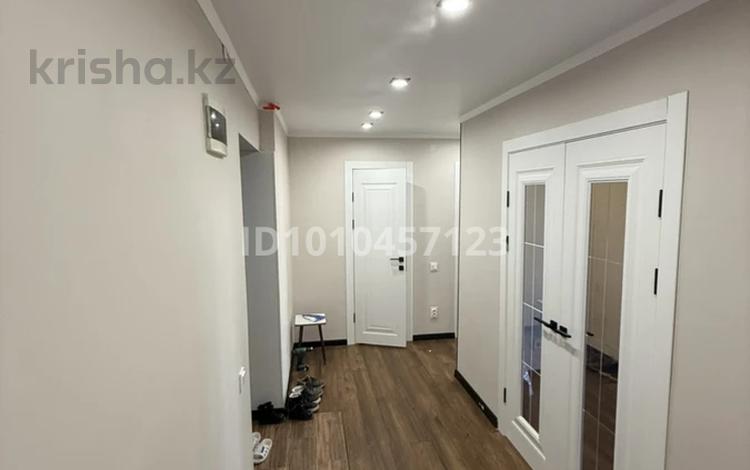 1-бөлмелі пәтер · 43.8 м² · 4/10 қабат, Набережная 80 — Набережная 80, бағасы: 14.9 млн ₸ в Актобе, мкр. Курмыш — фото 2