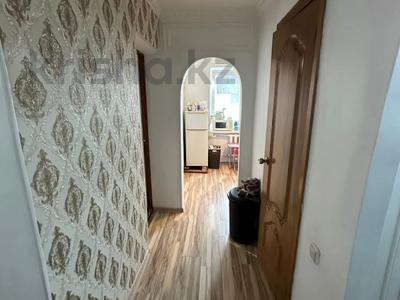 2-комнатная квартира · 60 м² · 4/4 этаж, мкр Центральный, Сатпаева 32а за 19 млн 〒 в Атырау