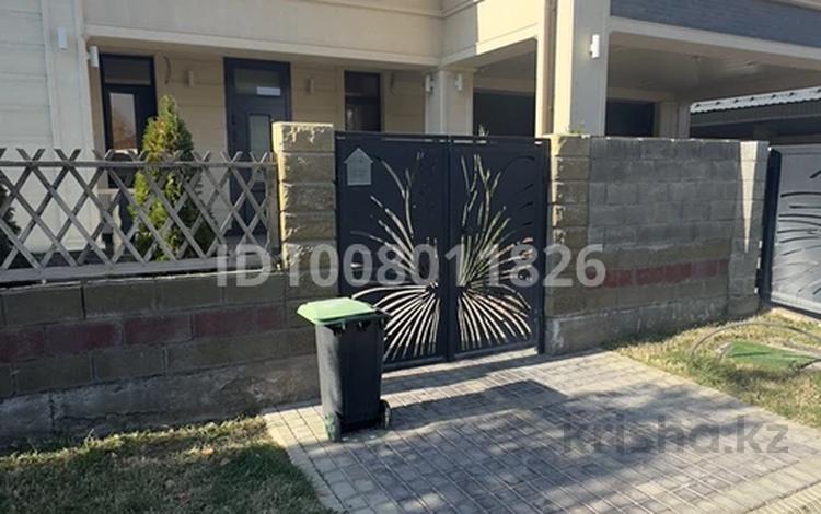 Отдельный дом · 4 комнаты · 140 м² · 10 сот., мкр Акжар — Шымкент за 45 млн 〒 в Абайский р-н — фото 2