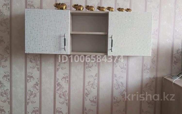 4-бөлмелі пәтер · 80 м² · 5/6 қабат, ул. Аманжолова 8 — Возле центрального рынка, Лимпопо, бағасы: 160 000 ₸ в Жезказгане — фото 2