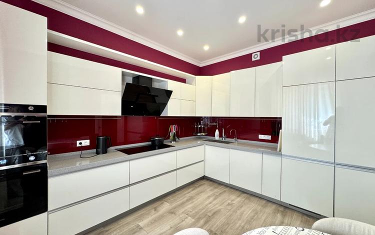 Жеке үй · 5 бөлме · 250 м² · 8 жүзд., АЛМАЛЫ 20 — Дом BI VILLAGE, бағасы: 340 млн ₸ в Астане, Есильский р-н — фото 51