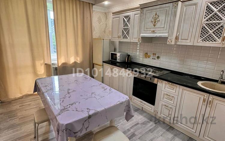 1-бөлмелі пәтер · 42 м² · 4/13 қабат, Макатаева 127 — Муратбаева, бағасы: 41 млн ₸ в Алматы, Алмалинский р-н — фото 3