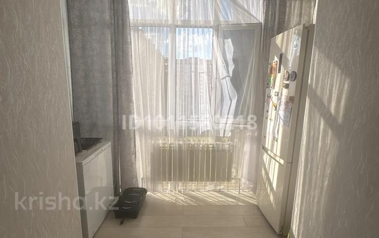 3-бөлмелі пәтер · 89 м² · 3/7 қабат, мкр. Алтын орда, Мкр Батыс 2 49Д, бағасы: 35.5 млн ₸ в Актобе — фото 33