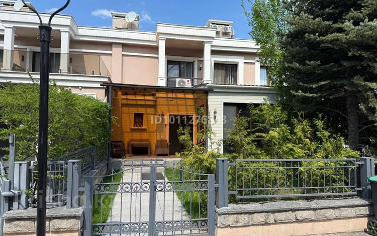 Отдельный дом · 5 комнат · 270 м² · 1 сот., мкр Горный Гигант, Микрорайон Эдельвейс 5 за 350 млн 〒 в Алматы, Медеуский р-н — фото 2