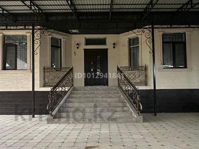 Отдельный дом · 6 комнат · 300 м² · 9 сот., Сартай Бурашев 40 за 75 млн ₸ в Каскелене