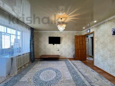 3-комнатная квартира · 56 м² · 3/9 этаж, 6 микрорайон за 12 млн 〒 в Темиртау