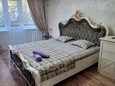 1-бөлмелі пәтер · 33 м² · 3/5 қабат, Азаттык 62 — Стройконтора, бағасы: 10 000 〒 в Атырау, мкр Жилгородок