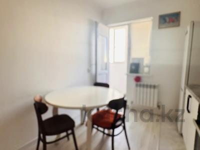 2-комнатная квартира · 68 м² · 3/9 этаж, Маметовой 12 за 350 000 ₸ в Астане, Нура р-н