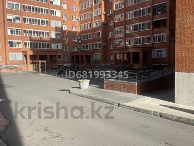 3-комнатная квартира, 85 м², 9/9 этаж, Исы Байзакова 131/1 за 39.9 млн 〒 в Павлодаре
