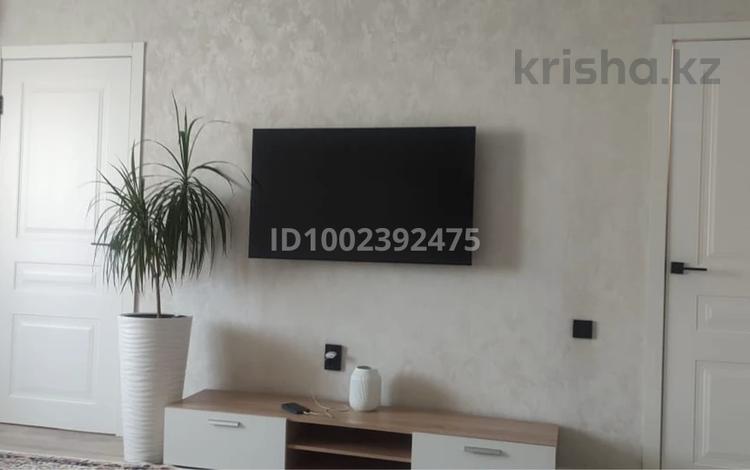 3-комнатная квартира · 56 м² · 8/9 этаж, мкр 5 6 за 19.5 млн ₸ в Актобе — фото 2
