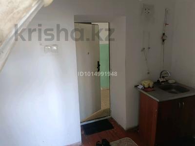 1 бөлме · 18 м² · 5/5 қабат, Төле би 4 116, бағасы: 35 000 ₸ в Таразе