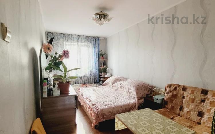 2-комнатная квартира, 45 м², 5/5 этаж, мкр Айнабулак-3