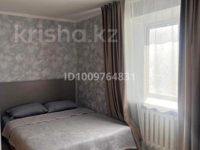 2-комнатная квартира · 50 м² · 2/5 этаж, 35 квартал 24 за 15 000 ₸ в Семее