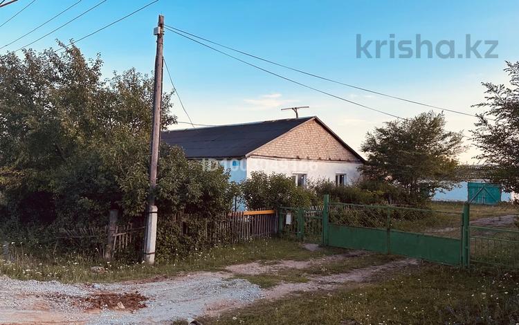 Үйдің бір бөлігі · 4 бөлме · 80 м² · 20 сот., Абылғазин 3/2 — Микрорайон, бағасы: 20 млн ₸ в Баянауле — фото 2
