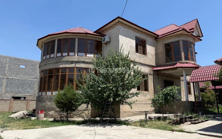 Отдельный дом · 8 комнат · 544 м² · 16 сот., мкр Самал-2, Мкр Самал-2 улица Сарыөзек 53 за 250 млн ₸ в Шымкенте, Абайский р-н — фото 2