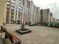 2-бөлмелі пәтер · 63 м² · 3/10 қабат, Юго-Восток ш/а., Микрорайон Байкена Ашимова 21а — Ледовый дворец, областной суд, прокуратура, бағасы: 37 млн ₸ в Караганде, Казыбек би р-н — фото 17