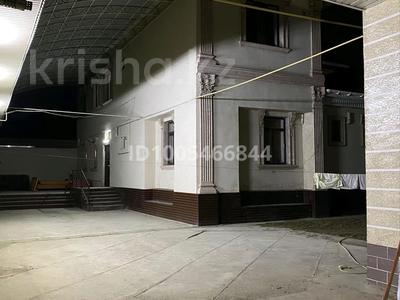 Дом · 8 комнат · 350 м², Айша биби 266 за 40 000 〒 в Таразе