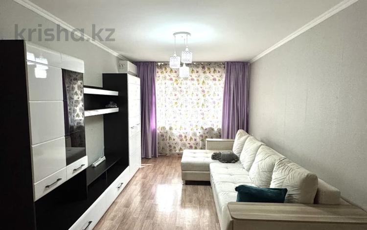 2-бөлмелі пәтер · 45 м² · 2/4 қабат, №8 ш/а., Абая 14 — Алтынсарина, бағасы: 300 000 ₸ в Алматы, Ауэзовский р-н — фото 2